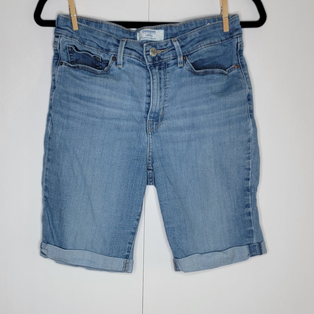 Denizen From Levi’s Bermuda Denim Shorts Size 4 27W Mid Rise Cuffed